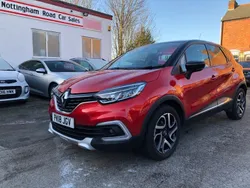 Red Used 2018 Renault Captur Dynamique SUV | £9,999 (Fair price)