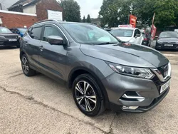 Grey Used 2017 Nissan Qashqai N-Connecta SUV | £8,490 (Fair price)