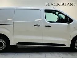 White Used 2021 Peugeot Expert S Van | £10,740 (Good price)