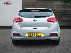 Grey Used 2016 Kia Ceed Hatchback | £5,905 (Good price)