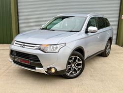 Silver Used 2014 Mitsubishi Outlander SUV | £4,500 (A bit pricey)