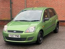 Green Used 2008 Ford Fiesta Style Hatchback | £1,795 (Good price)