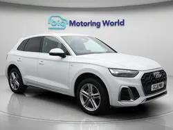 White Used 2021 Audi Q5 S-Line SUV | £24,700 (Good price)
