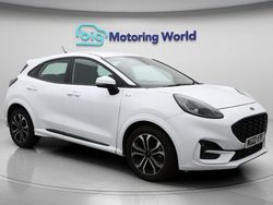 White Used 2022 Ford Puma ST-Line Hatchback | £14,592 (Super price)