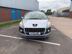 Silver Used 2010 Peugeot 3008 Sport Hatchback | £1,299 (Fair price)