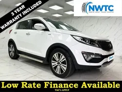 White Used 2014 Kia Sportage 4 SUV | £6,795 (Fair price)