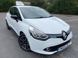 White Used 2013 Renault Clio IV Dynamique Hatchback | £3,995 (Fair price)