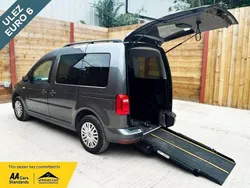 Grey Used 2020 VW Caddy Maxi Life Life MPV | £16,945 (Fair price)