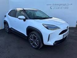 White Used 2022 Toyota Yaris Hybrid Hatchback | £23,990