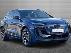 Blue Used 2025 Audi e-tron Performance SUV | £66,995