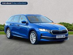 Blue New 2025 Skoda Octavia SE L Estate | £28,724 (Fair price)