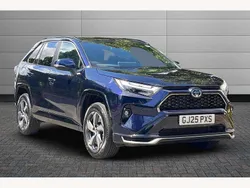 Blue Used 2025 Toyota RAV4 Hybrid Design SUV | £39,495 (Fair price)