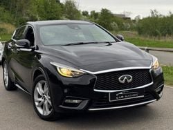 Black Used 2016 Infiniti Q30 Premium Hatchback | £6,490 (Fair price)