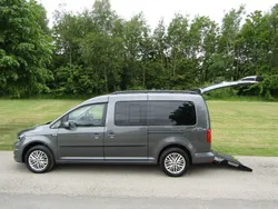 Grey Used 2020 VW Caddy Maxi Life Life MPV | £17,850 (Fair price)