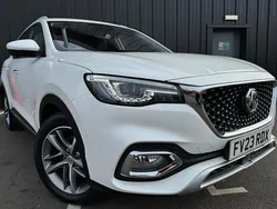 White Used 2023 MG HS Exclusive SUV | £22,491 (Expensive)