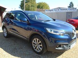 Blue Used 2016 Renault Kadjar Dynamique SUV | £6,995 (Fair price)