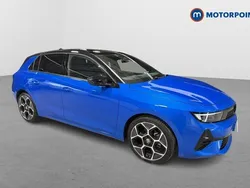 Blue Used 2024 Vauxhall Astra Ultimate Hatchback | £21,599 (Fair price)