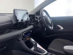 White Used 2023 Toyota Yaris Hybrid Design | £18,197 (Fair price)