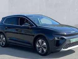 Black Used 2025 Skoda Elroq SUV | £27,880 (Fair price)