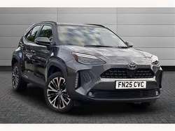Grey Used 2025 Toyota Yaris Cross SUV | £27,995 (Fair price)