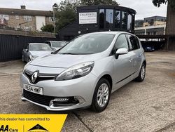 Silver Used 2015 Renault Scénic III Dynamique MPV | £5,450 (Fair price)