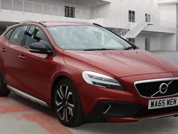 Red Used 2018 Volvo V40 CC Pro Estate | £12,490 (Fair price)