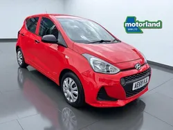 Red Used 2019 Hyundai i10 Hatchback | £7,999 (Good price)