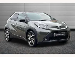 Green Used 2022 Toyota Aygo Hatchback | £11,995 (Fair price)