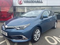 Used 2016 Toyota Auris Hybrid | £11,443 (Fair price)