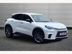 Sonic white Used 2025 Lexus LBX SUV | £32,220 (Fair price)