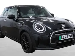 Used 2023 Mini Cooper Level 3 Hatchback | £20,493 (A bit pricey)
