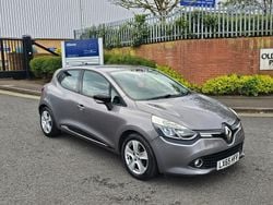 Grey Used 2015 Renault Clio IV Dynamique Hatchback | £3,995 (Good price)