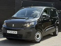 Black Used 2023 Peugeot Partner Premium MPV | £11,990 (Fair price)