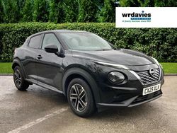 Black Used 2025 Nissan Juke N-Connecta SUV | £22,500 (A bit pricey)