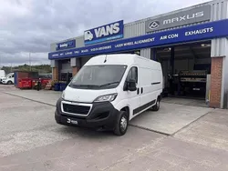 White Used 2023 Peugeot Boxer Premium Van | £16,788 (Good price)