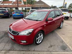 Red Used 2012 Kia Ceed 3 Estate | £4,495 (Fair price)