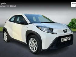 White Used 2022 Toyota Aygo PURE Hatchback | £9,986 (Fair price)
