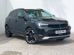 Black Used 2024 Vauxhall Grandland X Ultimate SUV | £20,998 (Fair price)