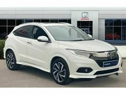 Pearl platinum white Used 2019 Honda HR-V EX SUV | £17,785 (A bit pricey)