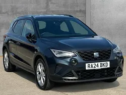 Magnetic tech grey Used 2024 Seat Arona FR SUV | £18,990 (Fair price)