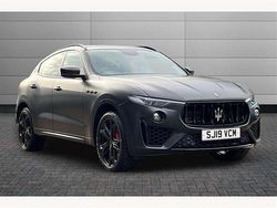 Grey Used 2019 Maserati Levante SUV | £23,980 (Fair price)