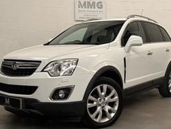 White Used 2012 Vauxhall Antara SUV | £2,990 (Fair price)