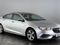 Used 2020 Vauxhall Insignia Sport Hatchback | £11,200 (Fair price)