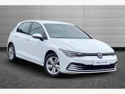 Pure white Used 2021 VW Golf VIII Life Hatchback | £17,895 (Fair price)