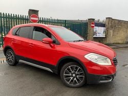 Red Used 2014 Suzuki SX4 S-Cross SZ5 Hatchback | £3,795 (Fair price)