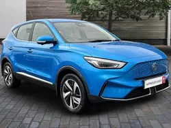 Blue Used 2022 MG ZS SE Sedan | £14,800 (Fair price)