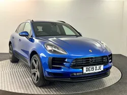Blue Used 2019 Porsche Macan SUV | £39,160 (Fair price)