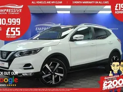 White Used 2017 Nissan Qashqai Tekna SUV | £10,999 (Fair price)