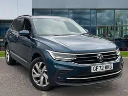 Nightshade blue metallic Used 2022 VW Tiguan Life SUV | £19,311 (Super price)