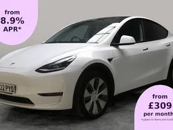 White Used 2022 Tesla Model Y Long Range SUV | £23,231 (Good price)
